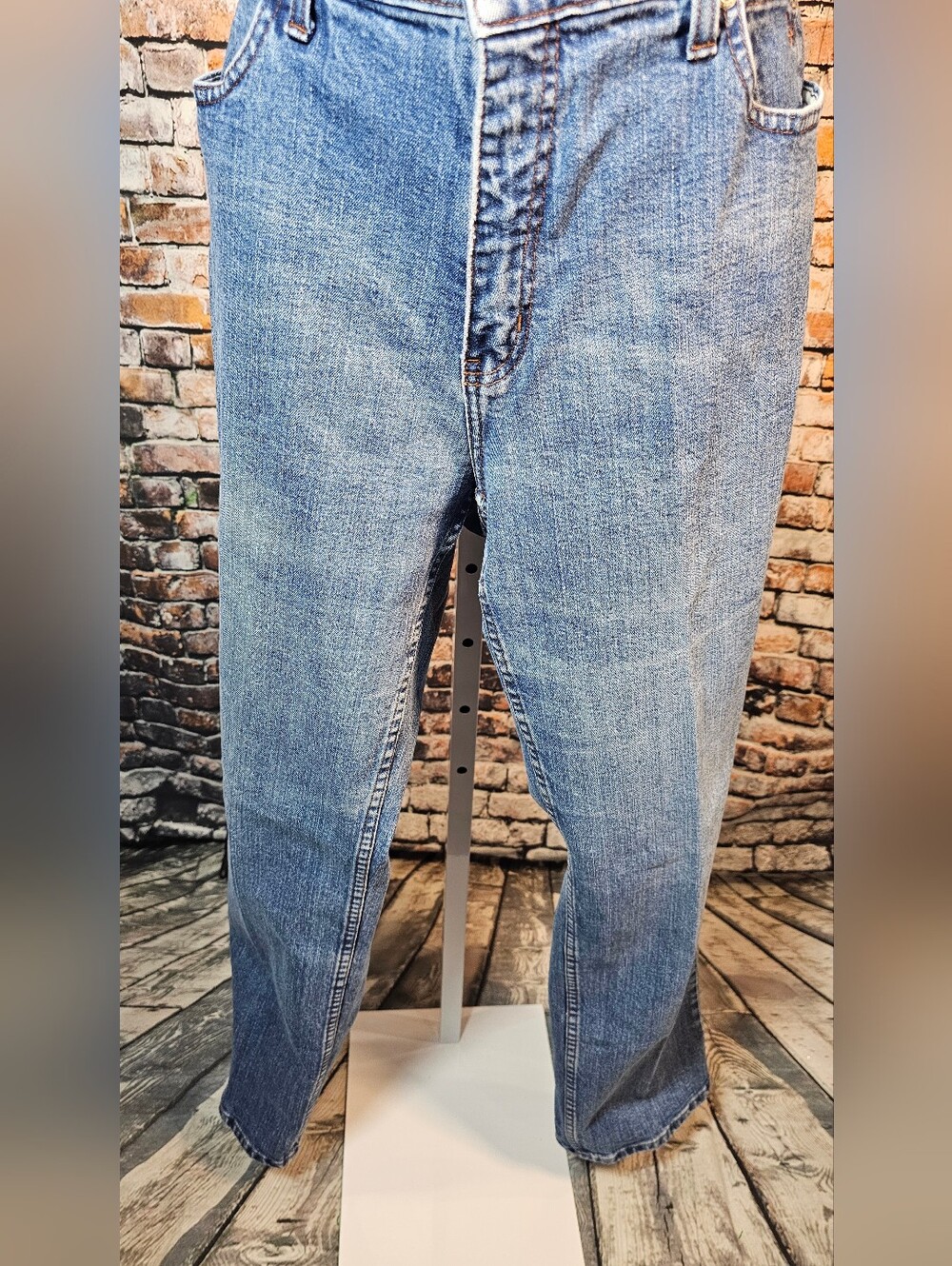 Harley-Davidson Women's Size 12 Straight Leg Jeans Medium Wash Classic Denim